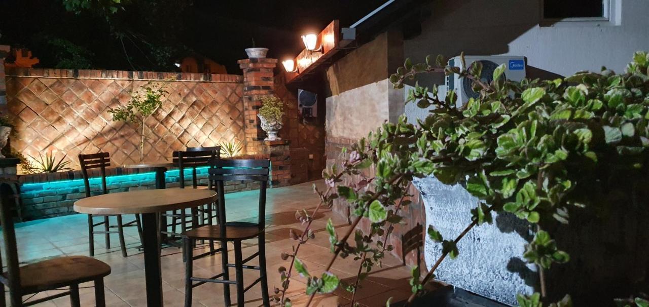 Castello Inn Smederevska Palanka Ngoại thất bức ảnh